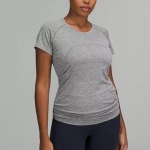 LOOKING FOR Gray Lululemon Swiftly Tech